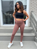 Load image into Gallery viewer, Empowered V Leggings - Mauve
